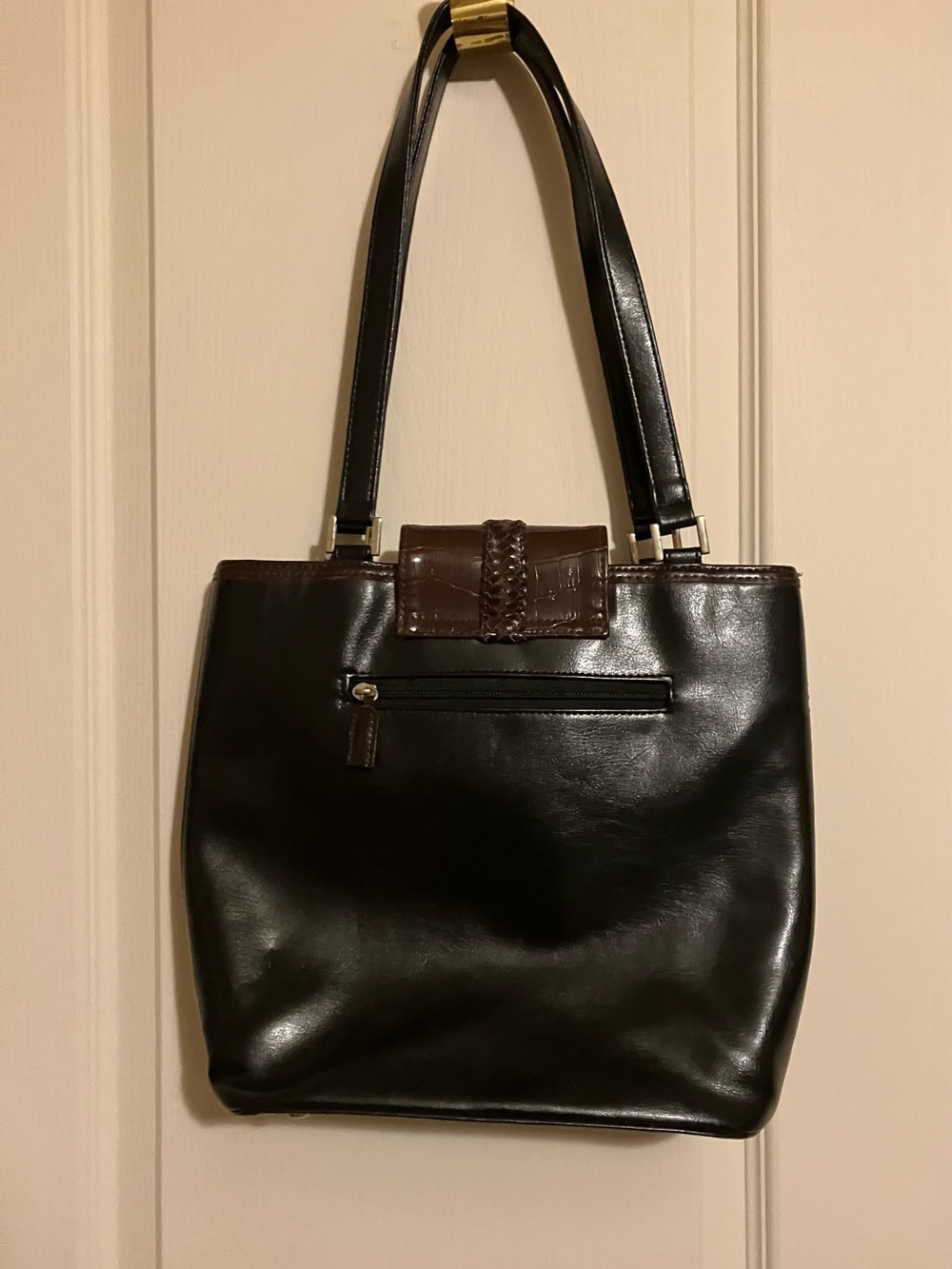 Women’s Dark Brown Heart Accent Tote Bag - Picture 2 of 6